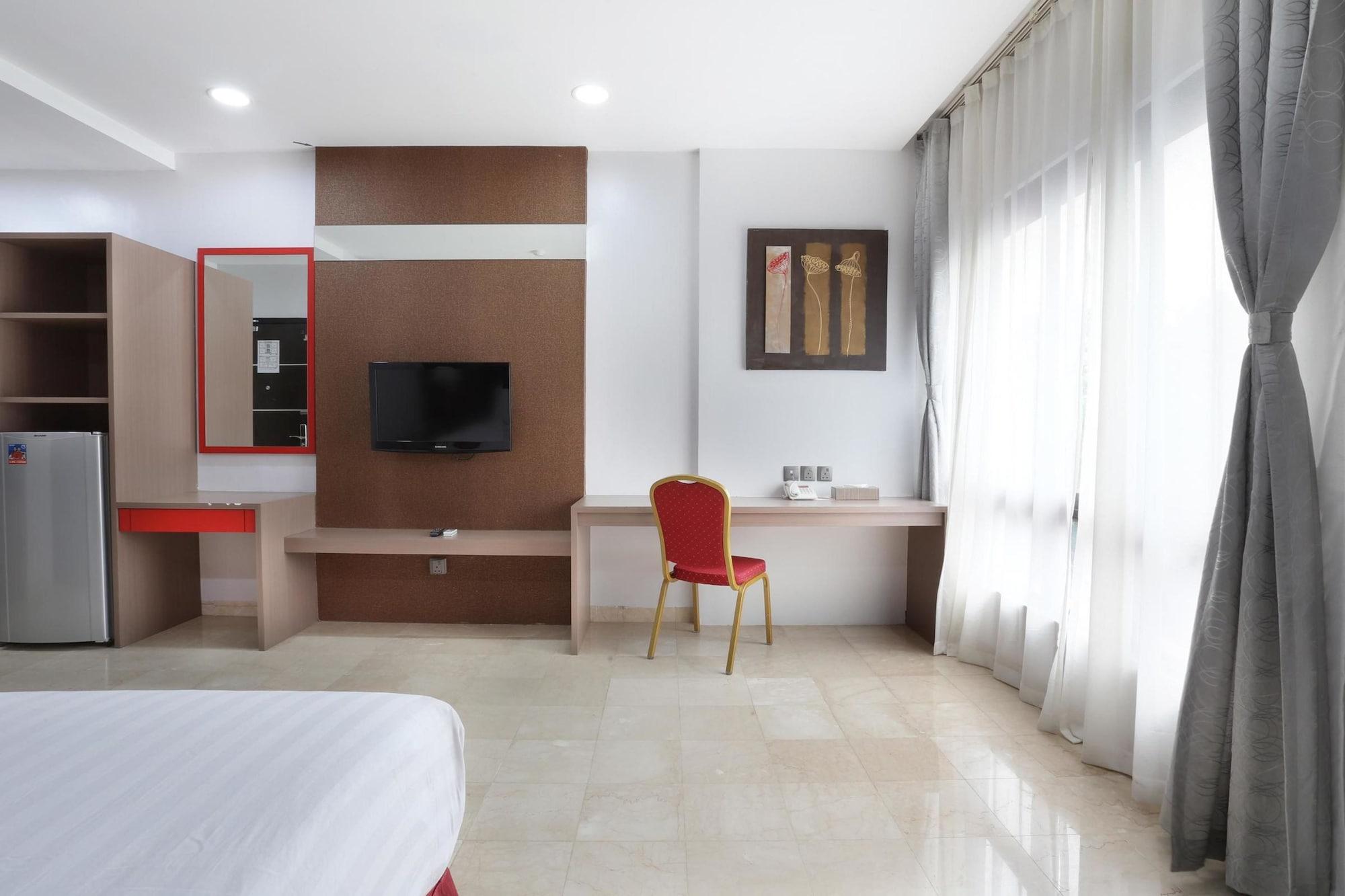 The Centro Hotel & Residence By Orchardz Batam Exterior photo