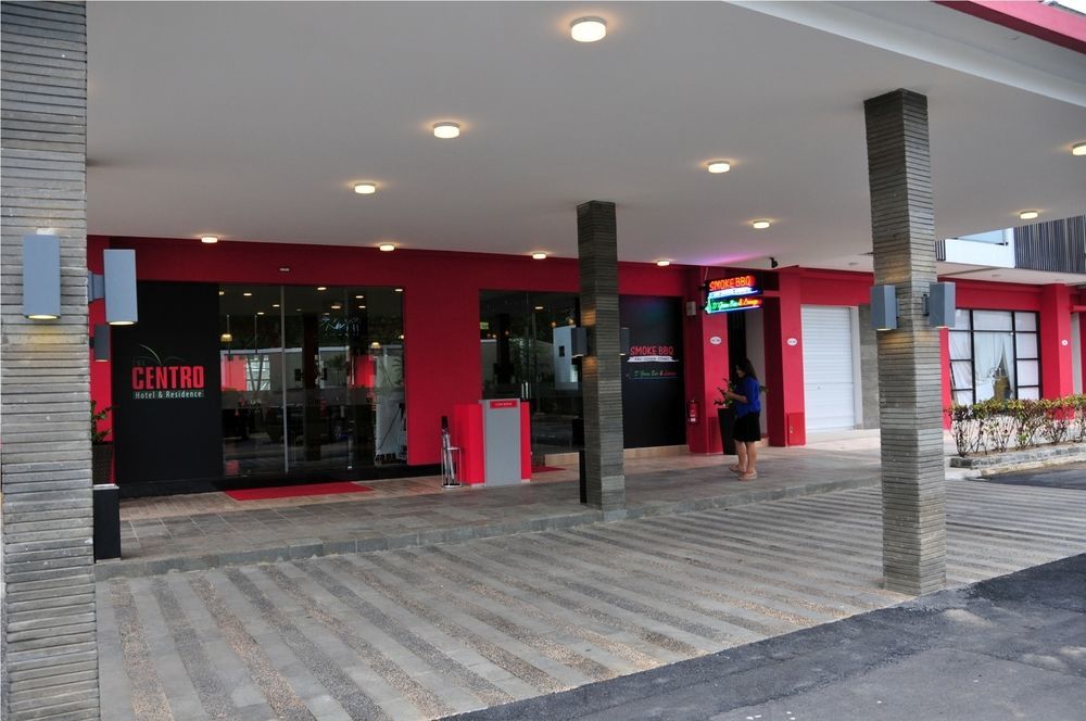 The Centro Hotel & Residence By Orchardz Batam Exterior photo